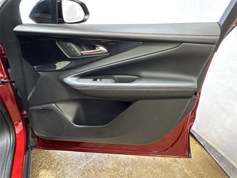 Certified 2024 Chevrolet Blazer EV RS image 28