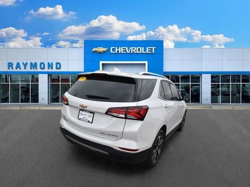 Certified 2023 Chevrolet Equinox Premier AWD/4WD image 4