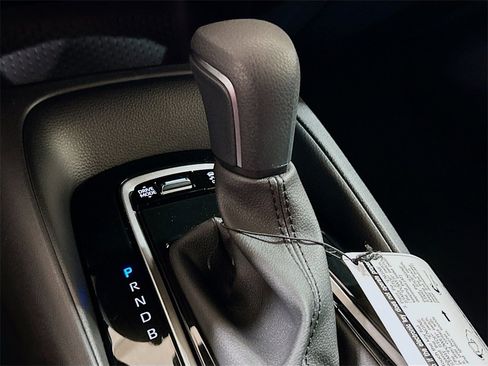 New 2025 Toyota Corolla SE image 17