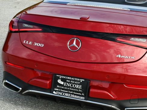 Used 2024 Mercedes-Benz CLE 300 4MATIC Cabriolet image 10