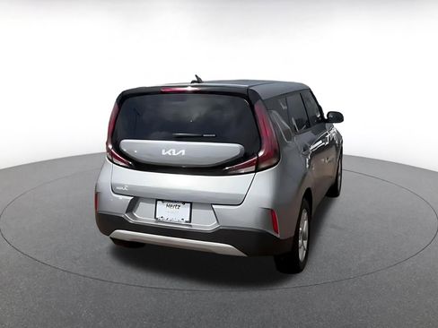 Used 2025 Kia Soul LX w/ LX Technology Package image 14