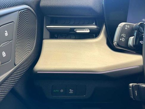 New 2026 Audi Q3 quattro 2.0T image 32