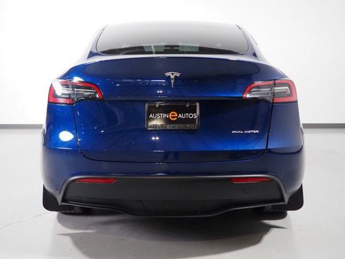 Used 2023 Tesla Model Y Long Range image 49