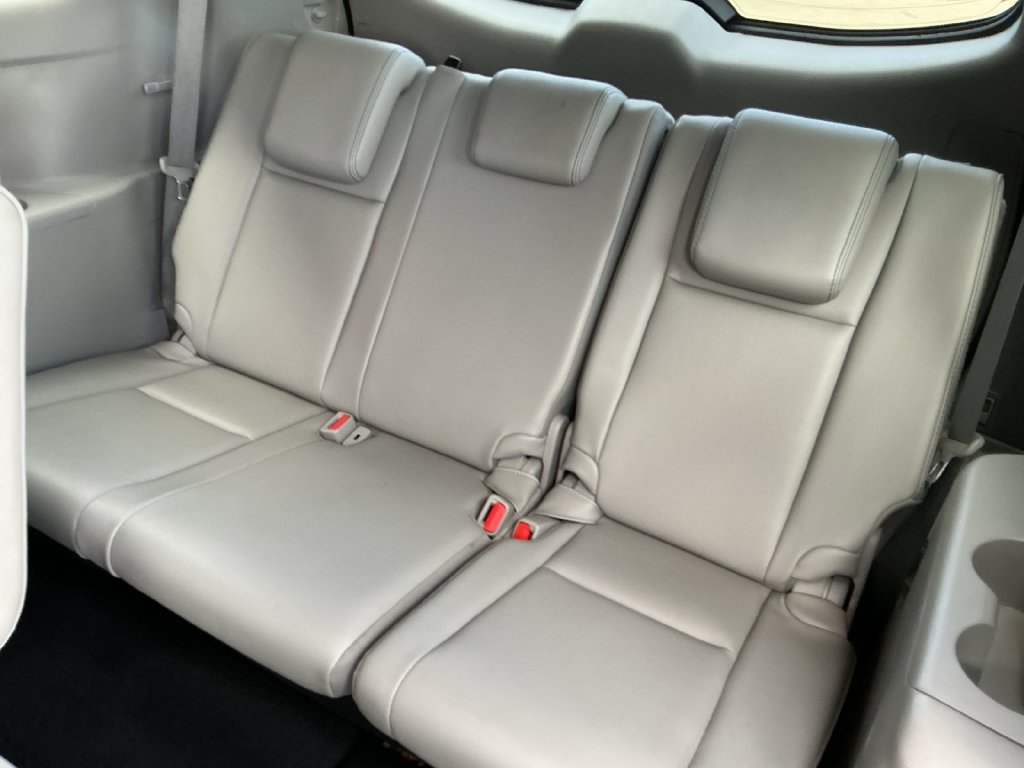Used 2018 Toyota Highlander XLE AWD/4WD image 36