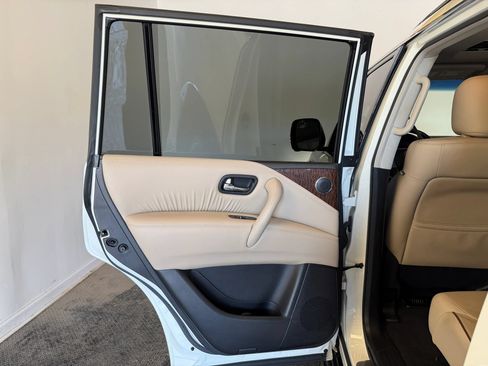 Used 2017 Nissan Armada SL w/ Technology Package RWD image 31