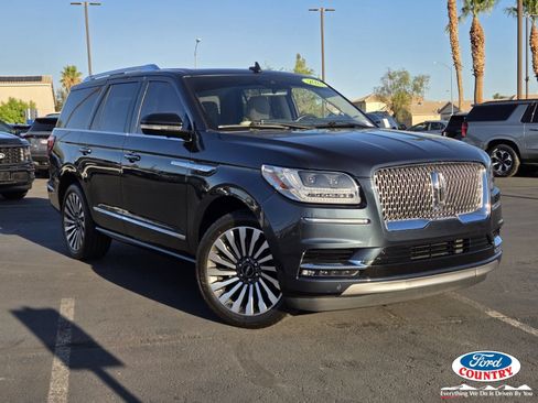 Used 2021 Lincoln Navigator Reserve w/ Luxury Package AWD/4WD image 1