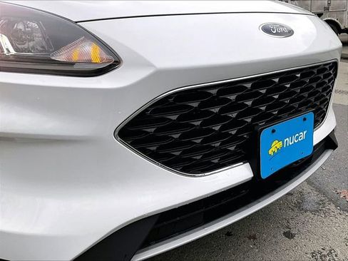 Used 2021 Ford Escape SE AWD/4WD image 29