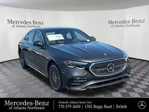 New 2026 Mercedes-Benz E 450 4MATIC Sedan image 1