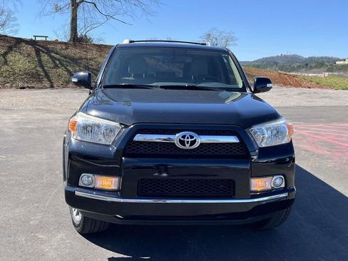 Used 2011 Toyota 4Runner Limited image 7