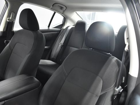 Certified 2025 Nissan Sentra S FWD image 16