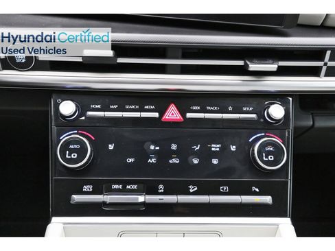 Used 2025 Hyundai Santa Fe SEL image 27