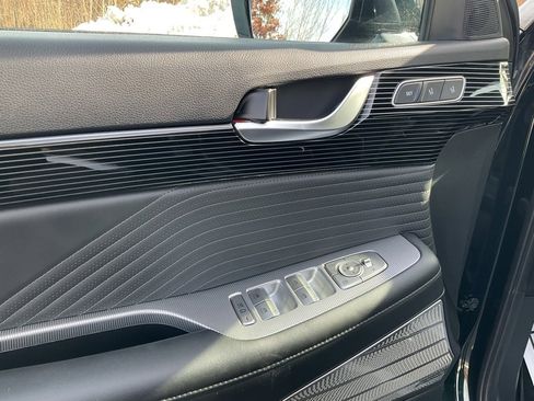 Used 2023 Hyundai Palisade Calligraphy w/ Cargo Package image 17