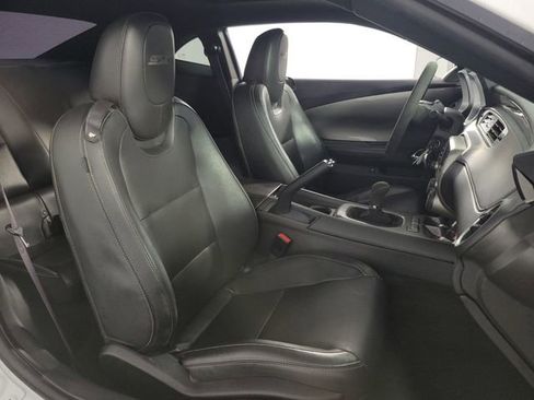 Used 2015 Chevrolet Camaro SS w/ SS Performance Package RWD image 15