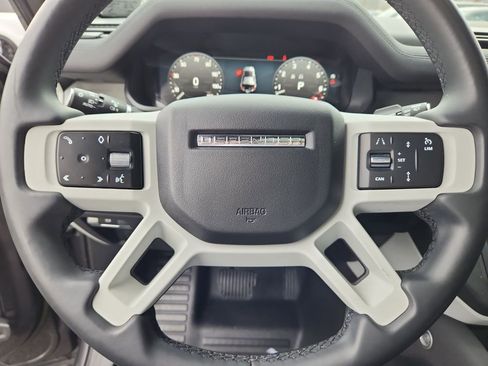 Used 2023 Land Rover Defender 110 X-Dynamic SE AWD/4WD image 16