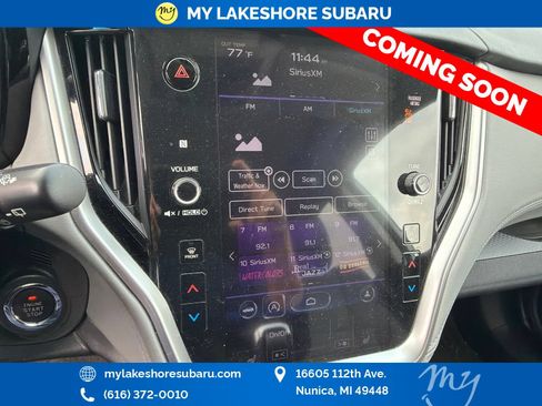 Used 2022 Subaru Outback Premium AWD/4WD image 11