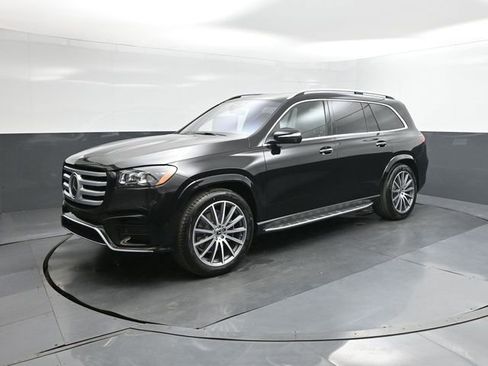 New 2026 Mercedes-Benz GLS 450 4MATIC image 34