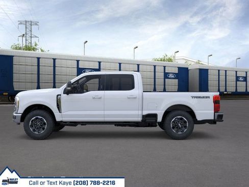 New 2026 Ford F250 XLT w/ XLT Premium Package image 32