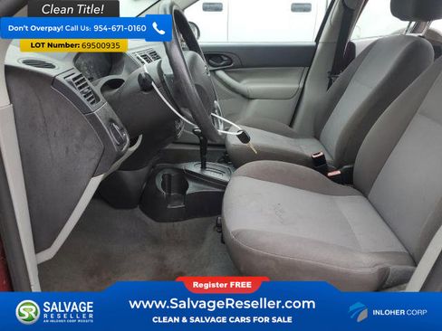 Used 2006 Ford Focus ZX4 Sedan image 9