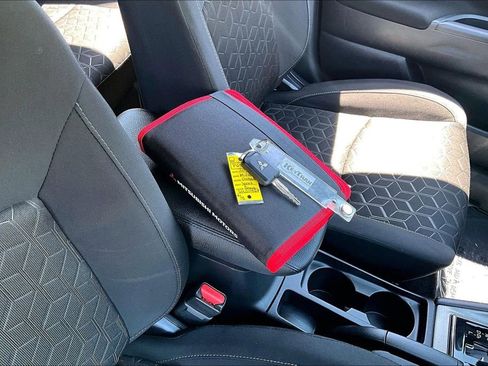 Used 2025 Mitsubishi Outlander Sport AWD image 35