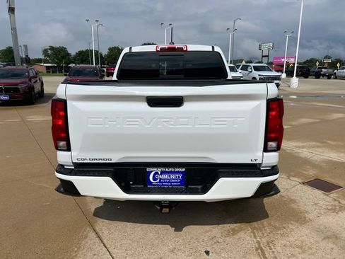 Certified 2024 Chevrolet Colorado LT w/ LT Convenience Package II AWD/4WD image 5