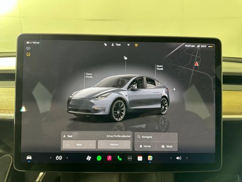Used 2023 Tesla Model Y Long Range AWD/4WD image 26