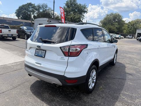 Used 2018 Ford Escape SE FWD image 6