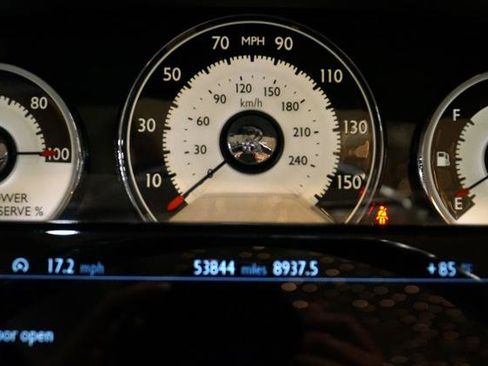 Used 2015 Rolls-Royce Wraith image 11