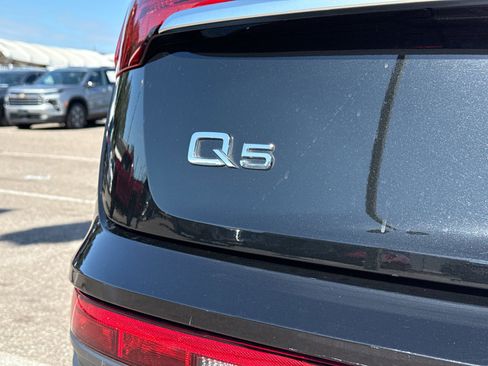 Used 2022 Audi Q5 2.0T Premium Plus image 11