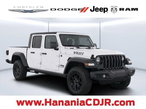 Used 2021 Jeep Gladiator Sport AWD/4WD image 1