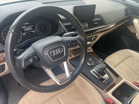 Used 2018 Audi Q5 2.0T Premium image 10