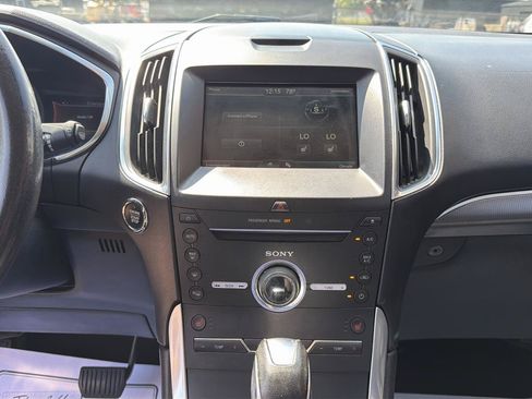 Used 2015 Ford Edge Titanium AWD/4WD image 11