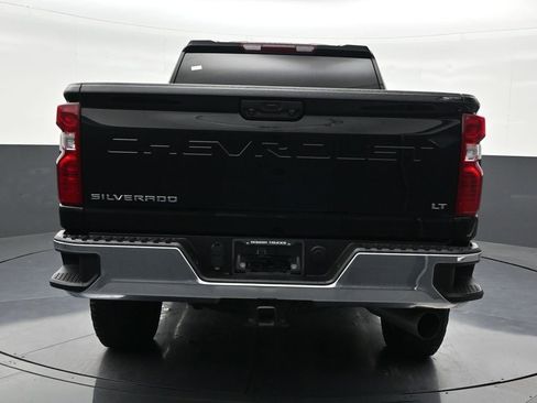 Used 2025 Chevrolet Silverado 2500 LT image 4