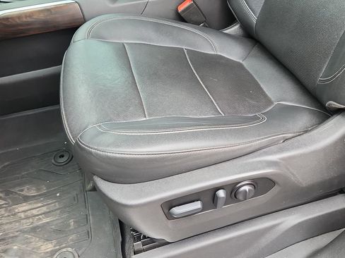 Used 2022 GMC Sierra 1500 SLT w/ SLT Premium Plus Package image 7