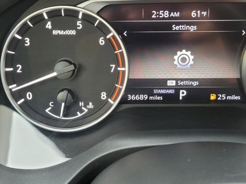 Used 2023 Nissan Rogue SV w/ SV Premium B Package image 7