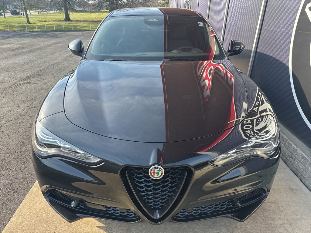 New 2026 Alfa Romeo Stelvio Sprint AWD/4WD image 5