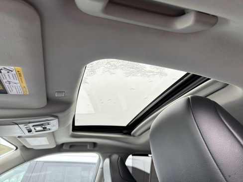 Certified 2022 Toyota Highlander XLE image 21