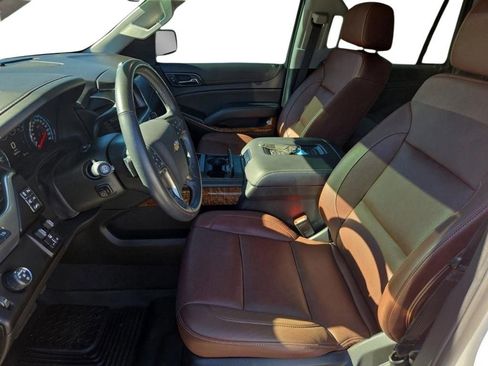 Used 2020 Chevrolet Tahoe Premier w/ Premier Plus Edition image 19