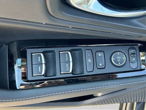 Used 2025 Honda Accord Touring image 35