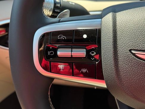 New 2026 Genesis GV70 2.5T Advanced AWD/4WD image 29