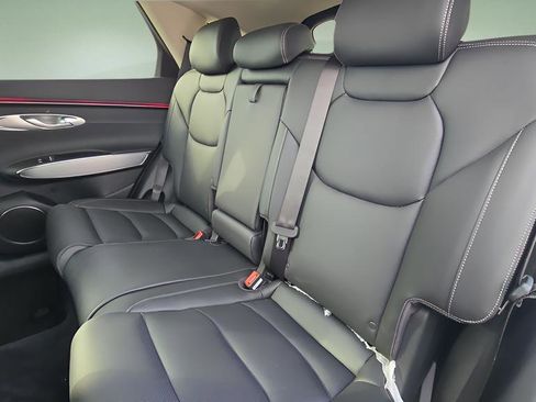 New 2026 Genesis GV70 2.5T Select image 2