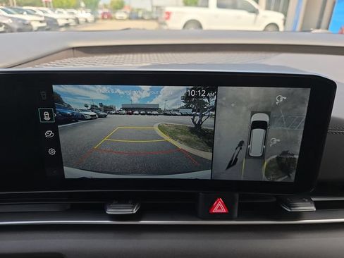 Used 2025 Kia Carnival SX FWD image 25