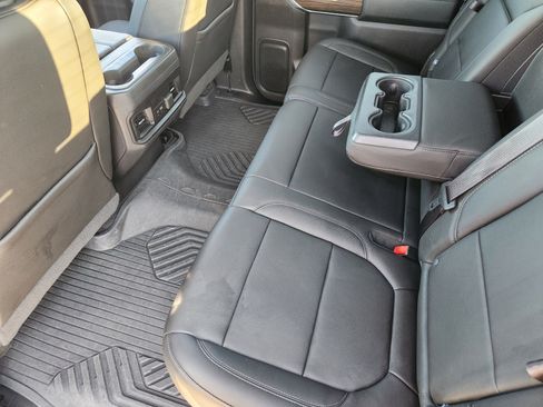 Used 2020 Chevrolet Silverado 1500 RST w/ Texas Edition AWD/4WD image 30