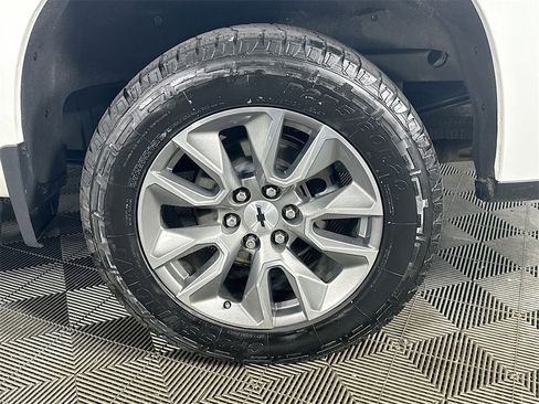 Used 2021 Chevrolet Silverado 1500 RST image 33