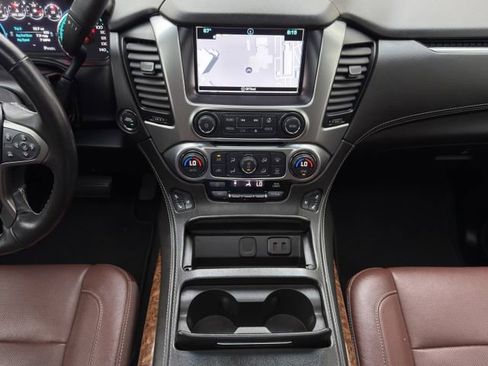 Used 2020 Chevrolet Tahoe Premier w/ Premier Plus Edition image 17