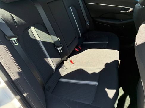 Used 2025 Hyundai Sonata SEL FWD image 23