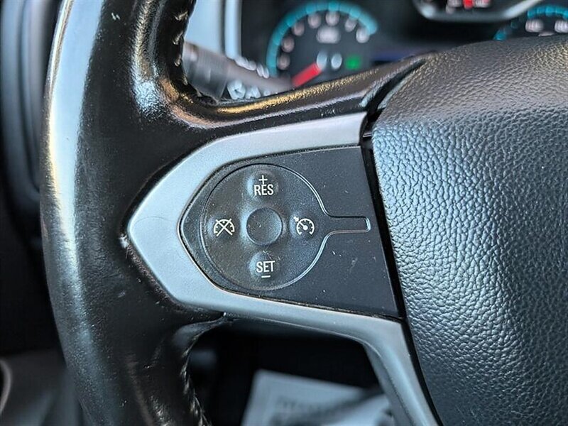 Used 2019 Chevrolet Colorado LT AWD/4WD image 22