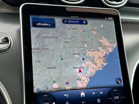 New 2025 Mercedes-Benz C 300 4MATIC Sedan image 21