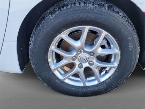 New 2026 Chrysler Pacifica Select image 10