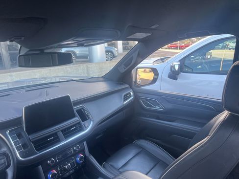 Certified 2023 GMC Yukon SLT image 36