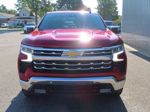 Used 2022 Chevrolet Silverado 1500 LTZ AWD/4WD image 11